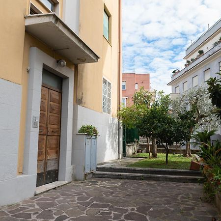Guest House Sempione Da Giulio Рим Экстерьер фото